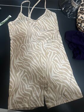 Old Navy Cream White Tank Top